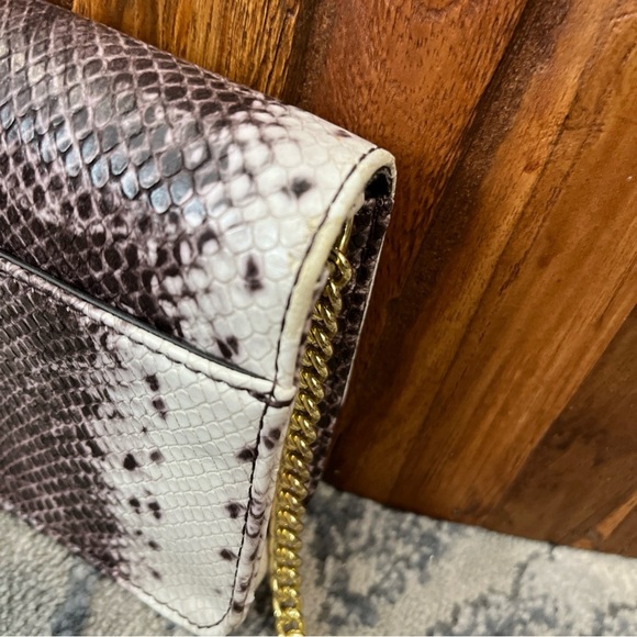 Anne Klein Snake Print Crossbody Small Bag - Picture 6 of 10
